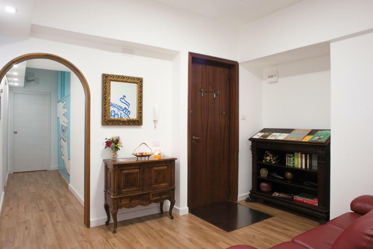 C&C Bedrooms 墨西拿 外观 照片